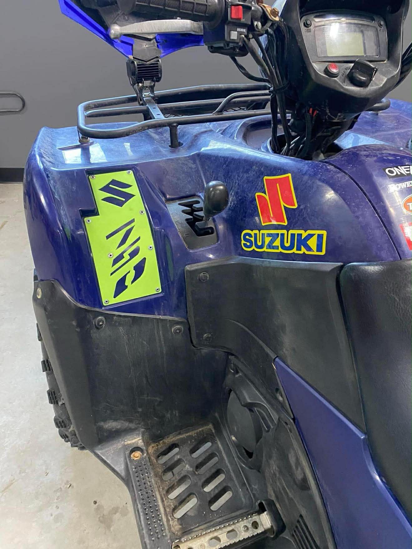 Suzuki ATV Kingquad, LTZ, LTR Decals Warning Labels Replacement Flat Badges